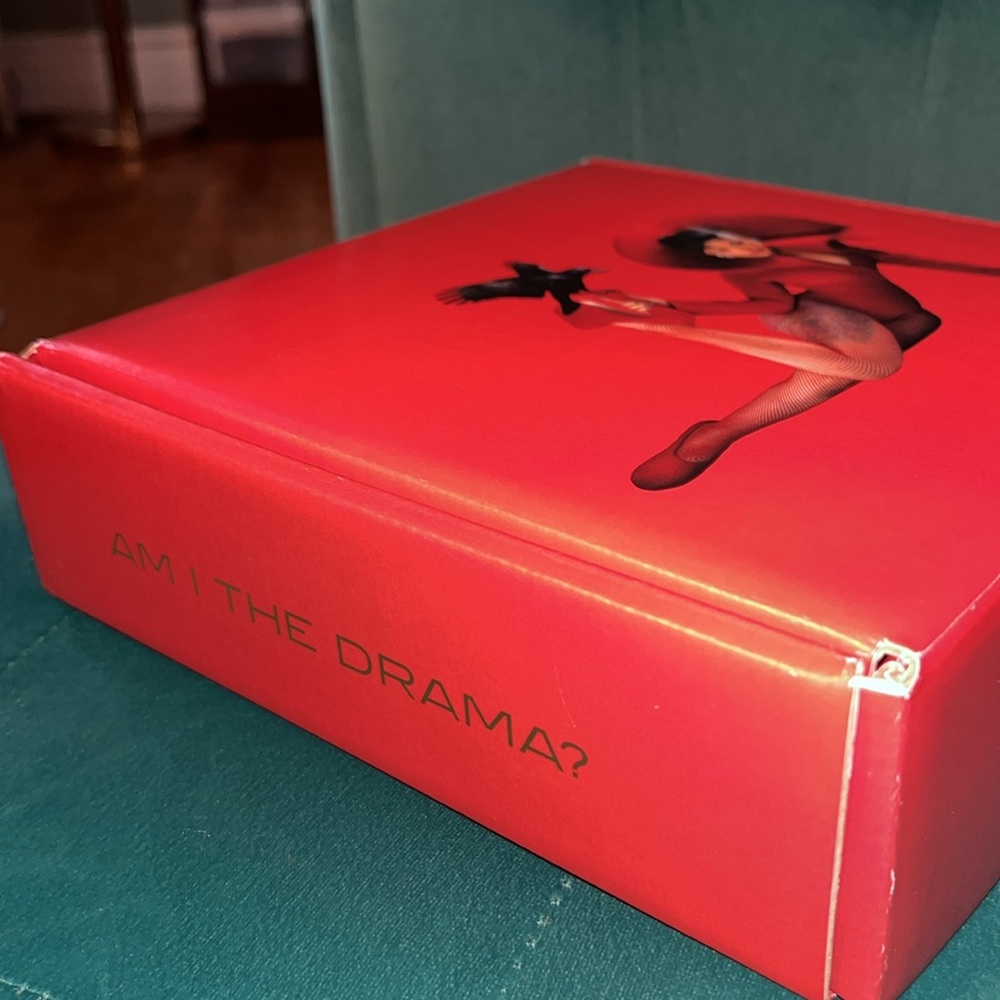 🌟Cardi B Limited Edition CD Box Set - Picture 8 of 13